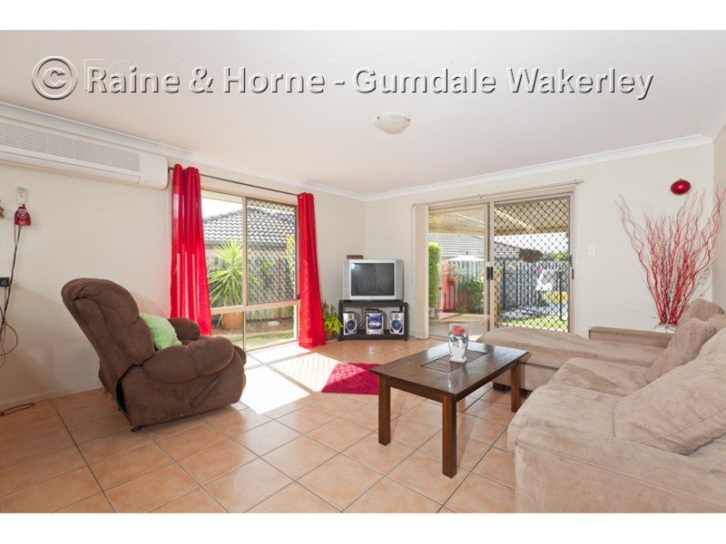 31 Ransom Place, Wakerley QLD 4154