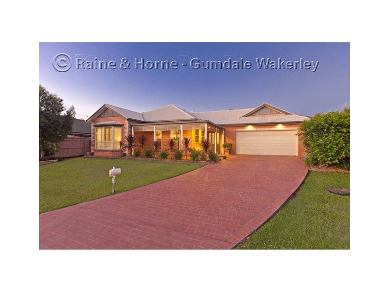 11 Razorback Close, Carindale QLD 4152