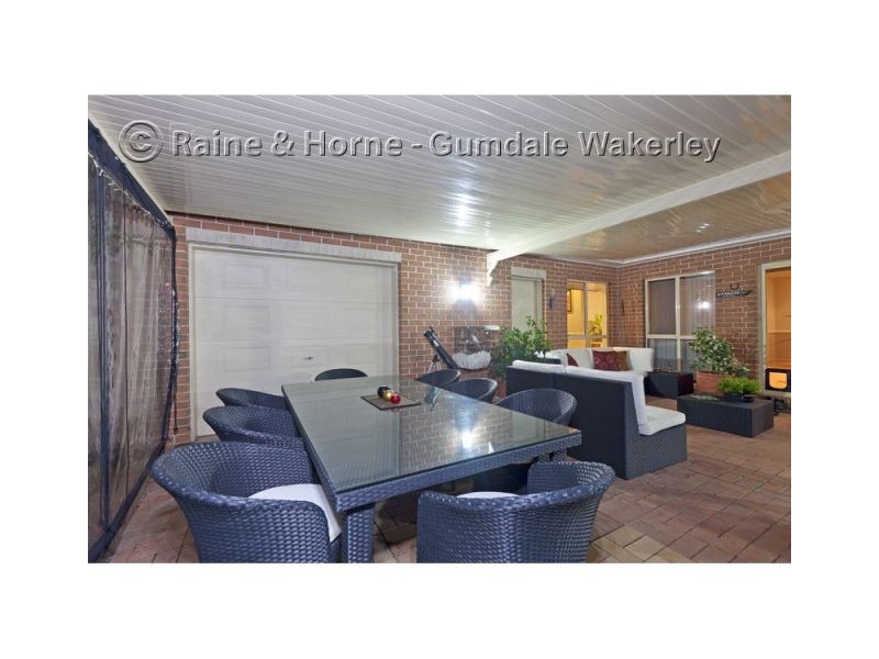 11 Razorback Close, Carindale QLD 4152