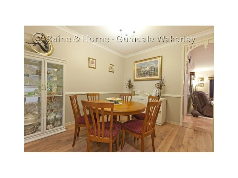 11 Razorback Close, Carindale QLD 4152