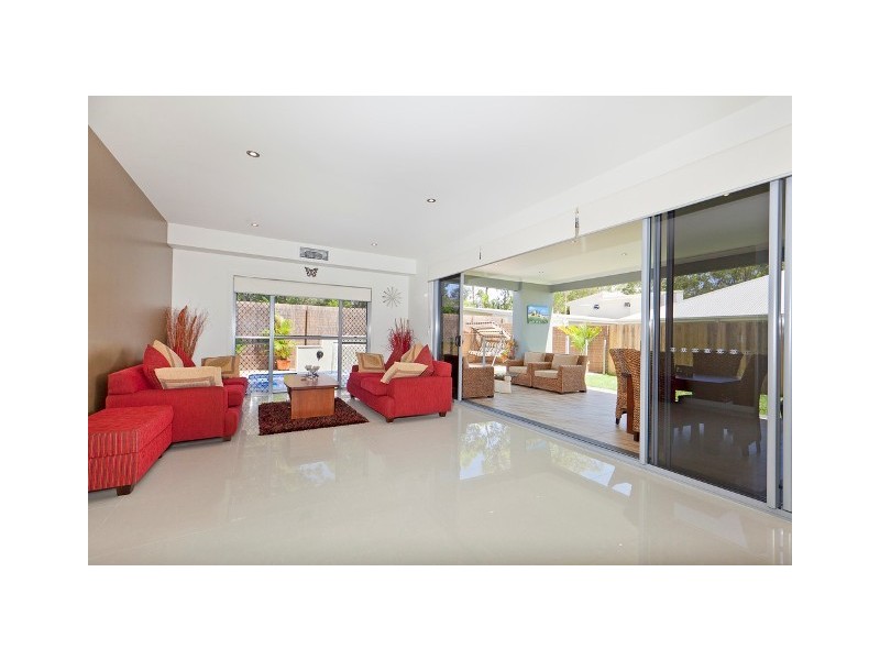 11 Peregian Close, Manly West QLD 4179