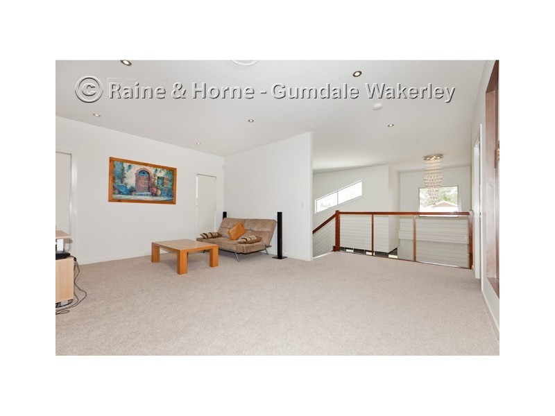 11 Peregian Close, Manly West QLD 4179