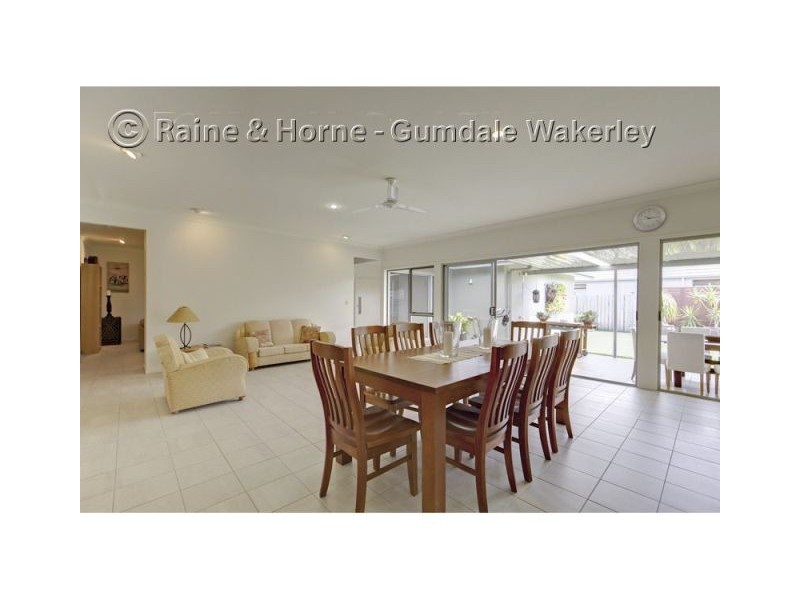 58 Mossvale Drive, Wakerley QLD 4154