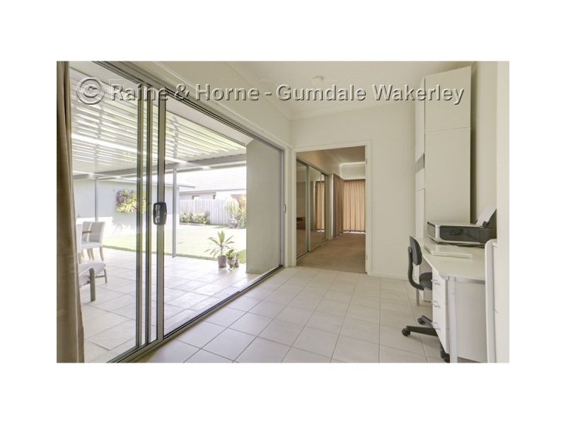 58 Mossvale Drive, Wakerley QLD 4154