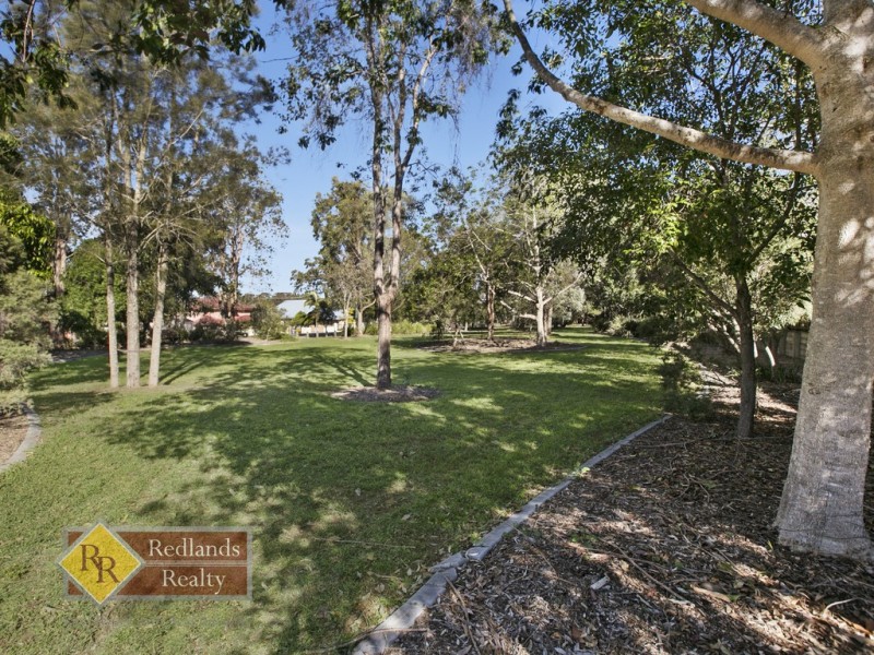 8 Gilchrist Street, Wellington Point QLD 4160