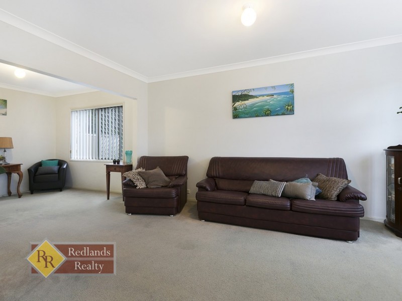12 Marjorie Buckler Avenue, Redland Bay QLD 4165