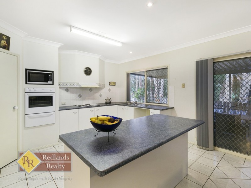 12 Marjorie Buckler Avenue, Redland Bay QLD 4165