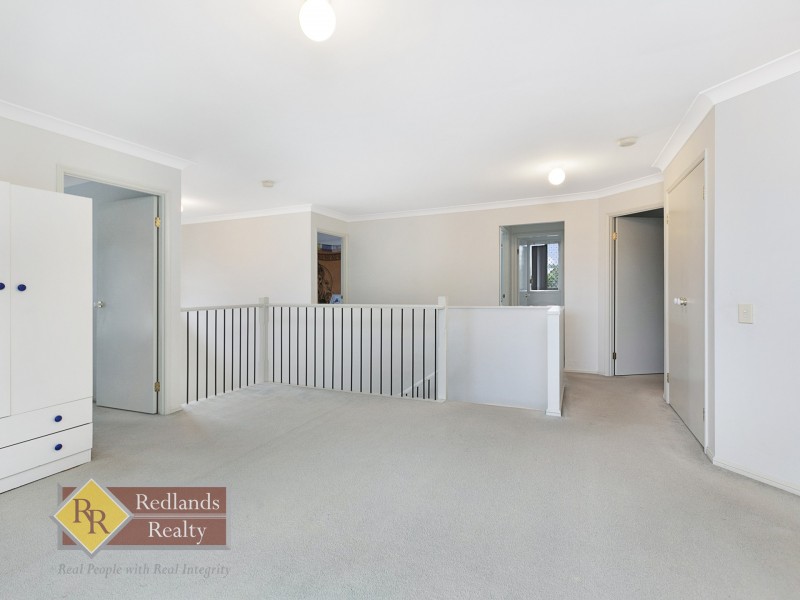 12 Marjorie Buckler Avenue, Redland Bay QLD 4165