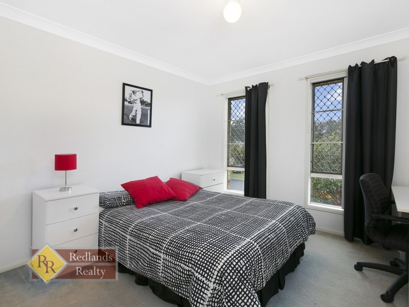 12 Marjorie Buckler Avenue, Redland Bay QLD 4165