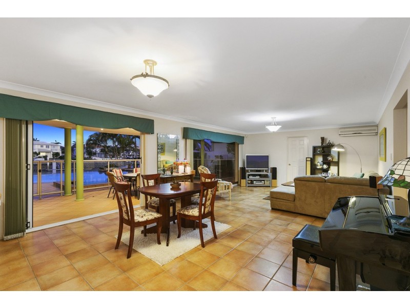 6 Piermont Place, Raby Bay QLD 4163