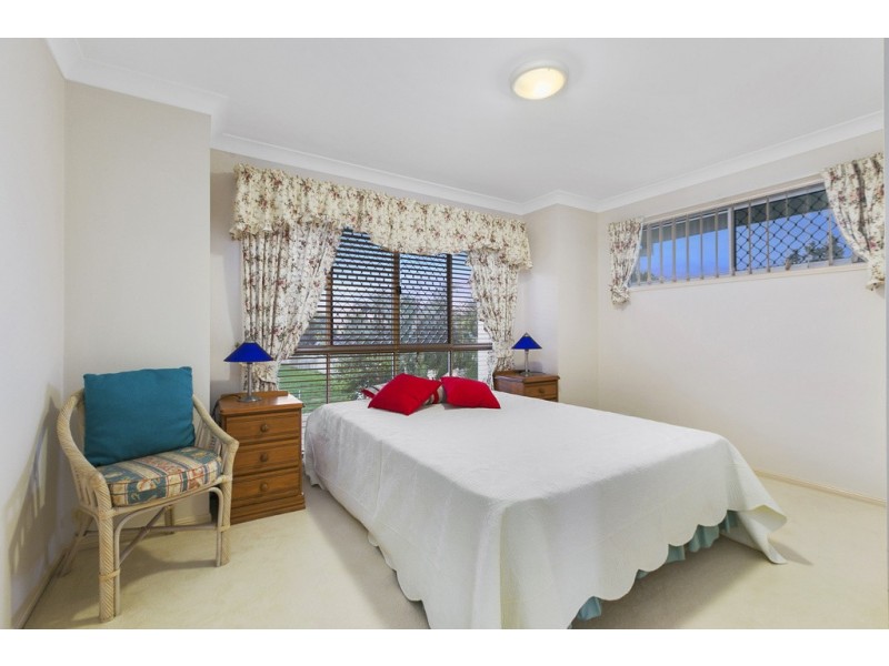 6 Piermont Place, Raby Bay QLD 4163