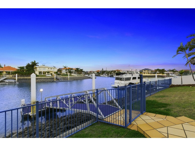 6 Piermont Place, Raby Bay QLD 4163