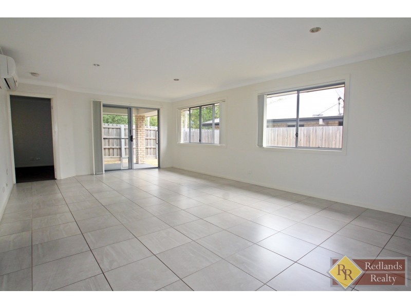 2/1 Riley Peter Place, Cleveland QLD 4163