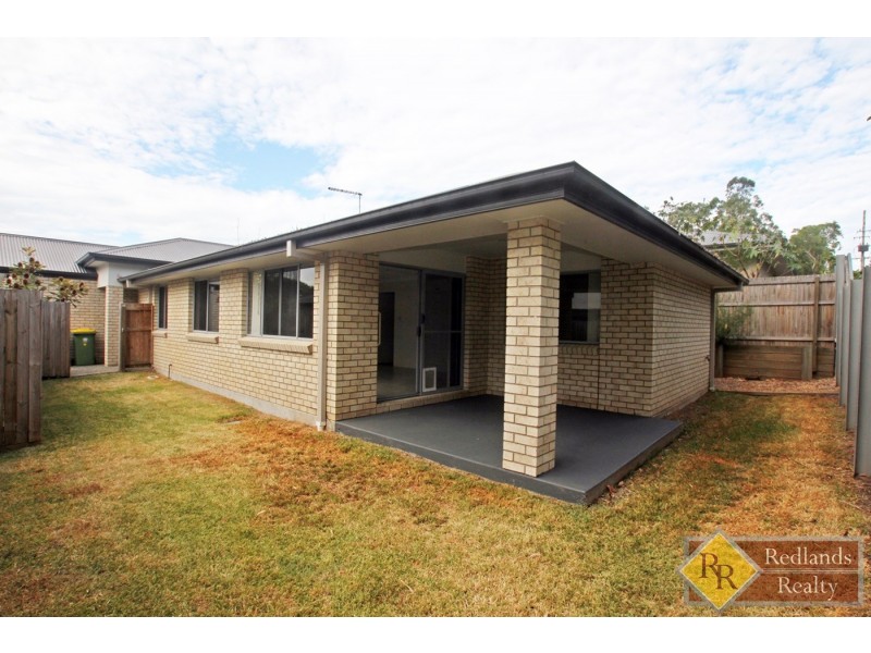 2/1 Riley Peter Place, Cleveland QLD 4163