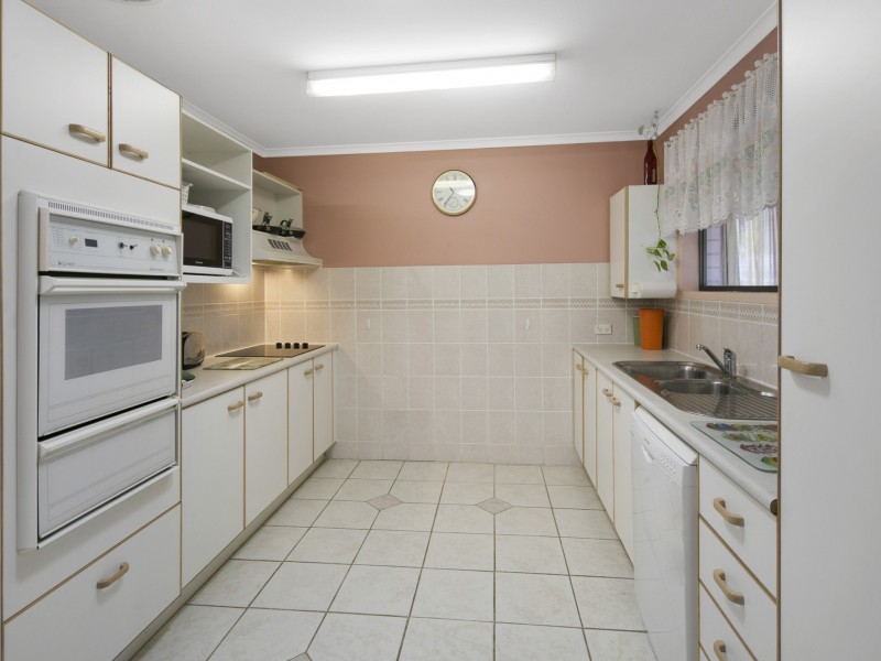 56 Albert Street, Ormiston QLD 4160