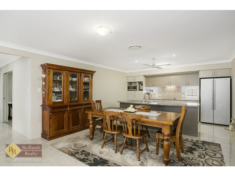 5 Jerrys Place, Thornlands QLD 4164