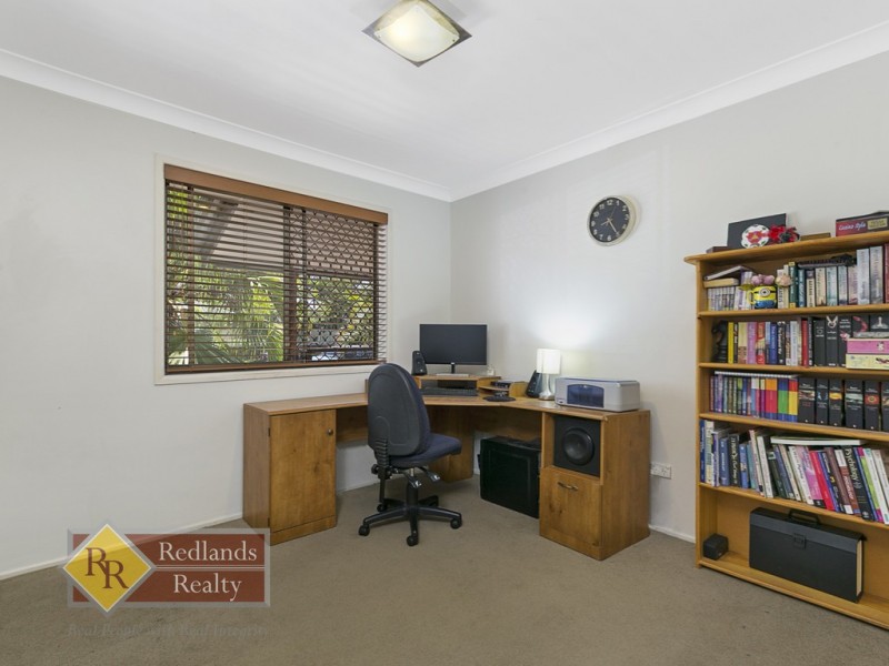 59 Spoonbill Street, Birkdale QLD 4159
