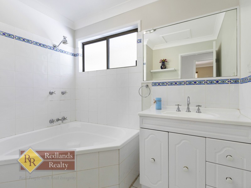 59 Spoonbill Street, Birkdale QLD 4159