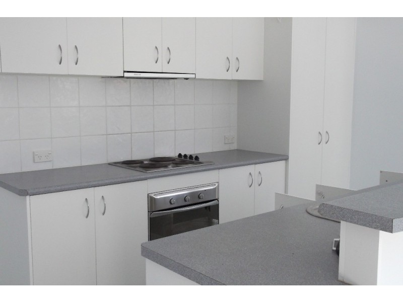 36 Evelyn Road, Wynnum QLD 4178