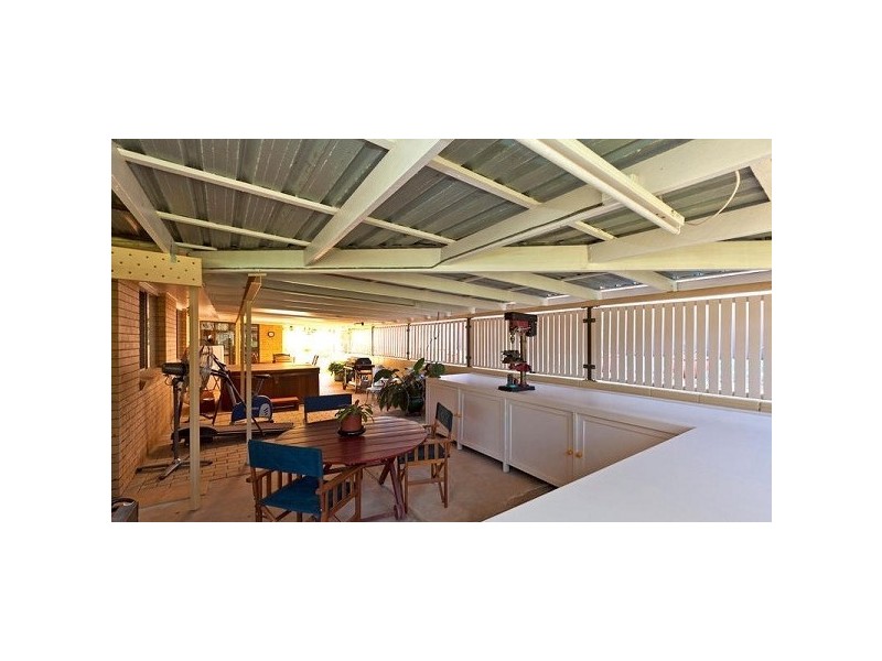 18 Laurette Avenue, Thornlands QLD 4164