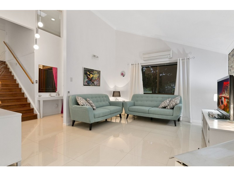 15 Devonshire Drive, Alexandra Hills QLD 4161