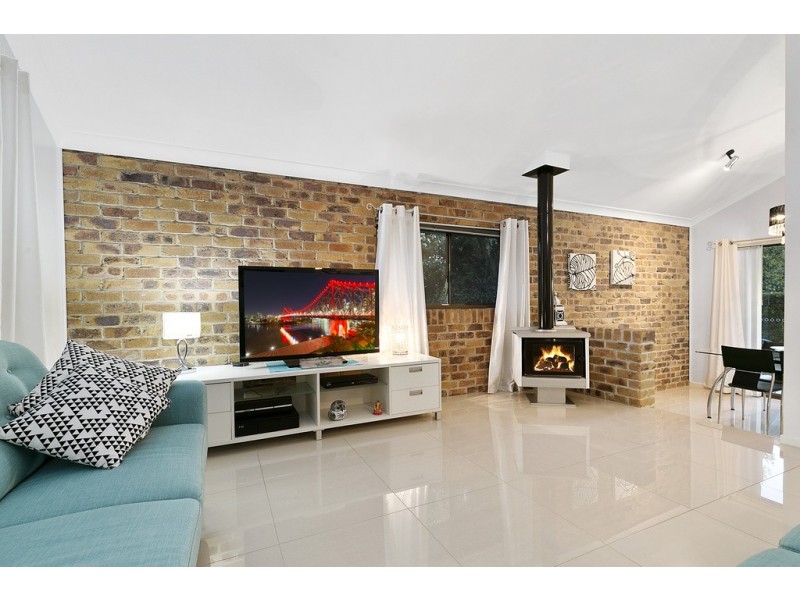 15 Devonshire Drive, Alexandra Hills QLD 4161