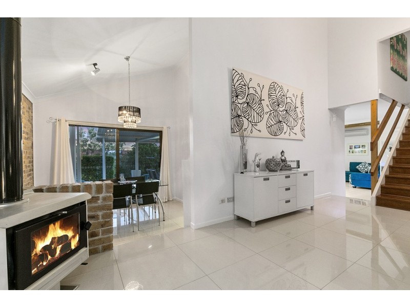 15 Devonshire Drive, Alexandra Hills QLD 4161