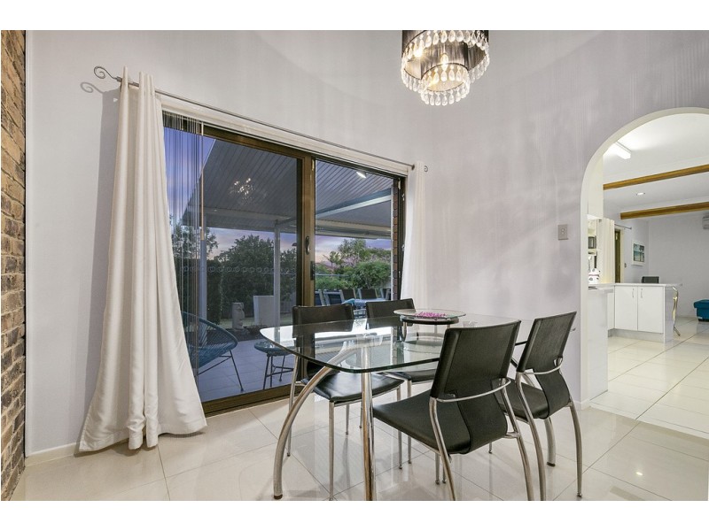 15 Devonshire Drive, Alexandra Hills QLD 4161