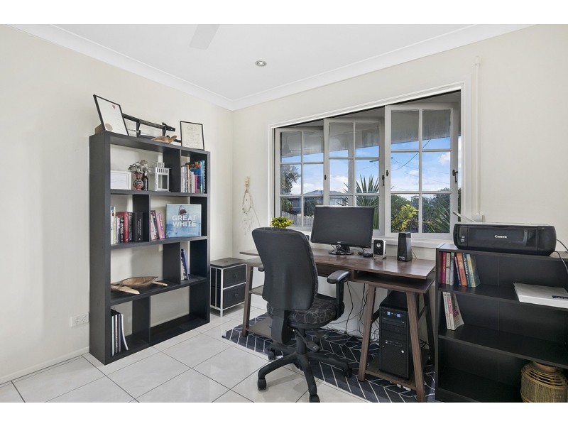 5 Earls Court, Alexandra Hills QLD 4161