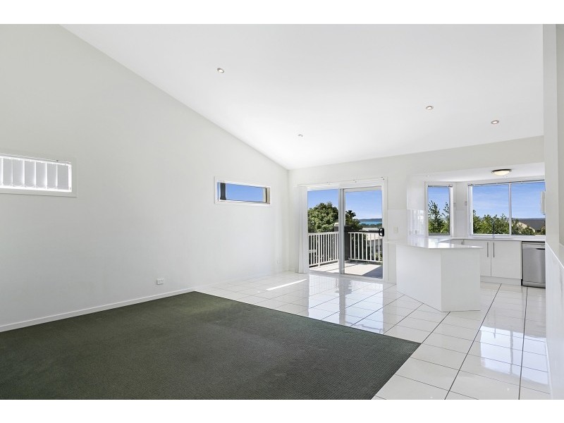 2/4 Clayton Court, Thornlands QLD 4164