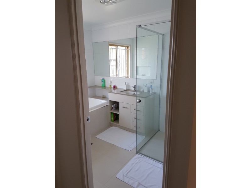 27 Dalrello Drive, Wellington Point QLD 4160