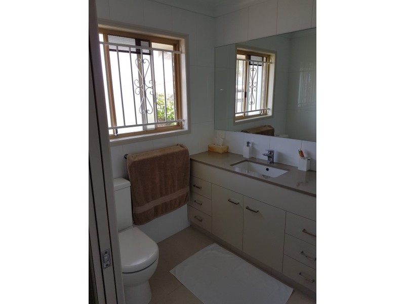 27 Dalrello Drive, Wellington Point QLD 4160