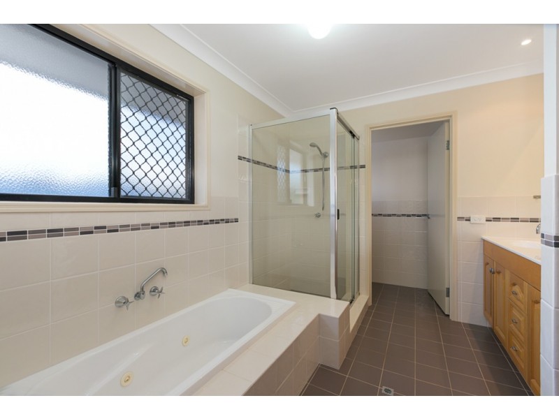 9 Jacob Street, Wellington Point QLD 4160