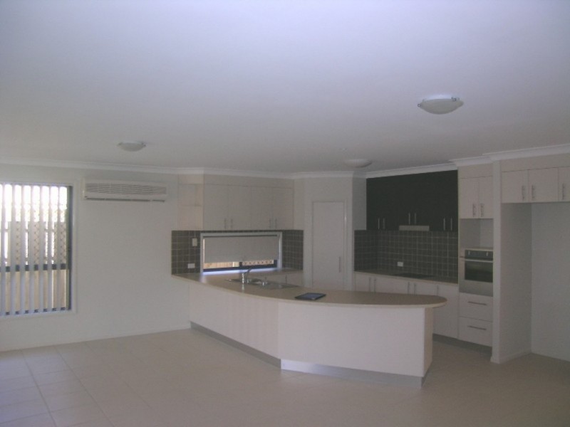 5 Tanya Court, Wellington Point QLD 4160