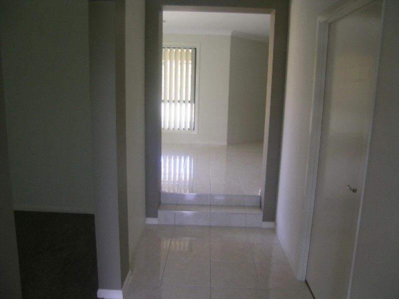 6 Shearwater Street, Cleveland QLD 4163