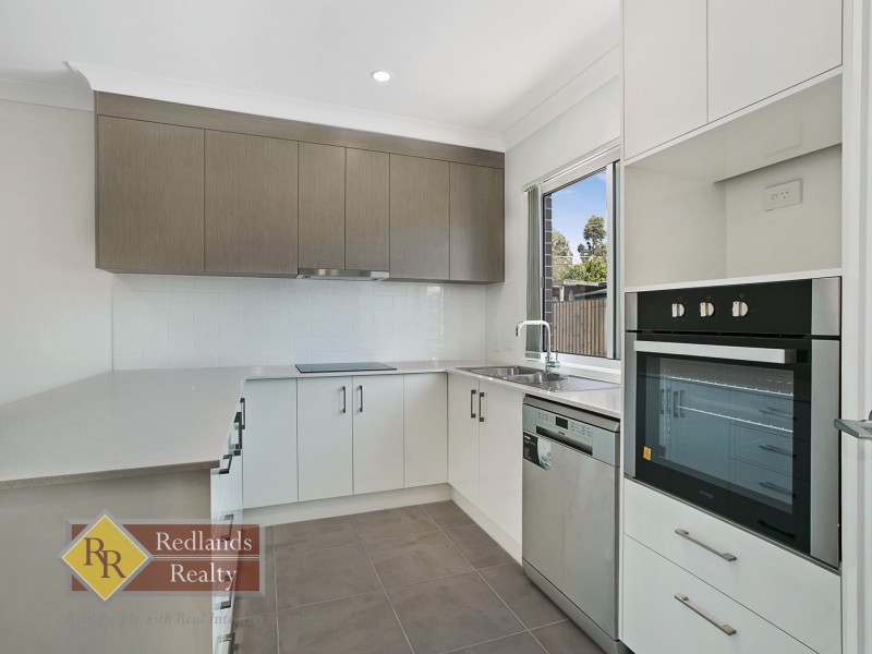 2/35 Freeth Street East, Ormiston QLD 4160