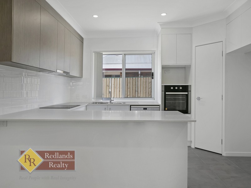 2/35 Freeth Street East, Ormiston QLD 4160