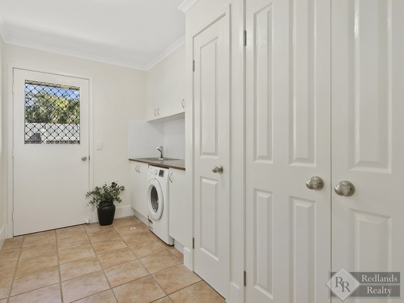 10 Ashwood Circuit, Birkdale QLD 4159