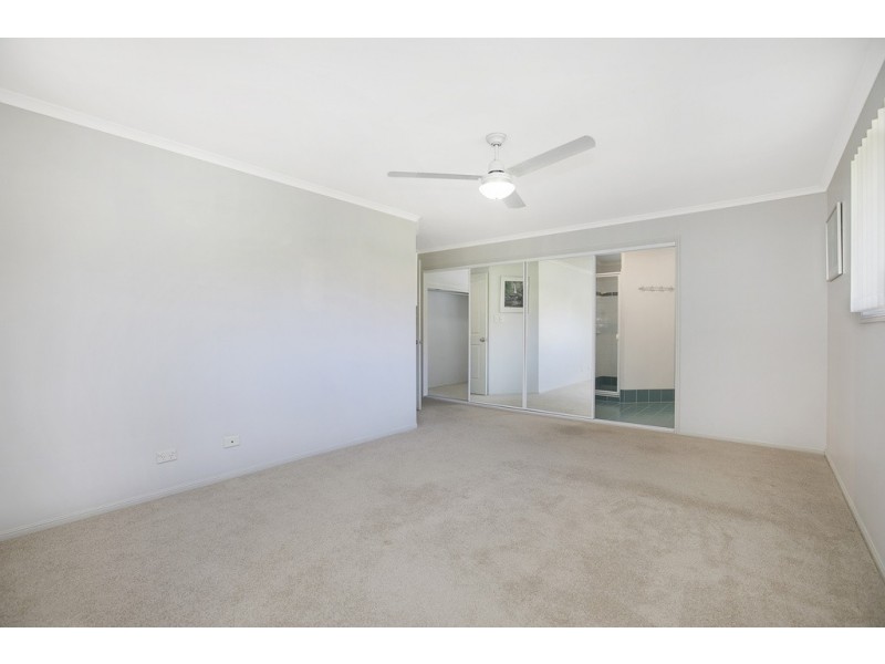 16 Jacaranda Place, Ormiston QLD 4160