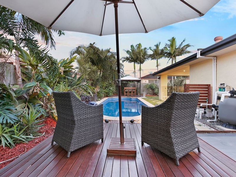 4 Marcel Place, Wellington Point QLD 4160