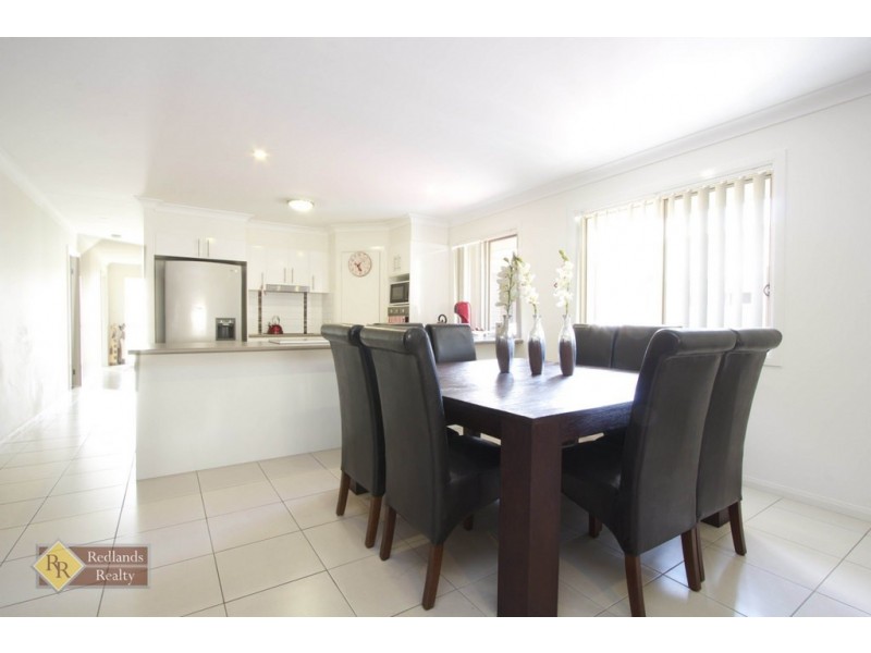 36 Riley Peter Place, Cleveland QLD 4163