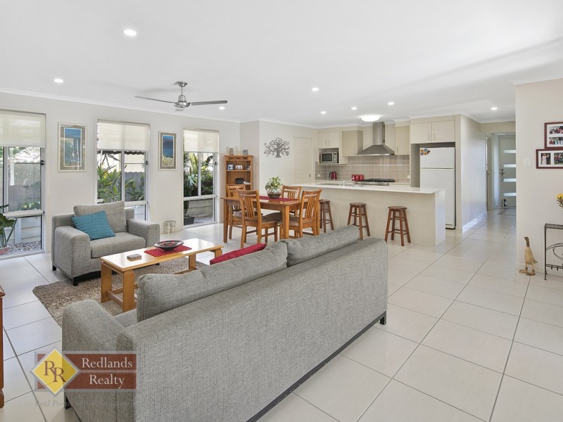 36 Parkgrove Street, Birkdale QLD 4159