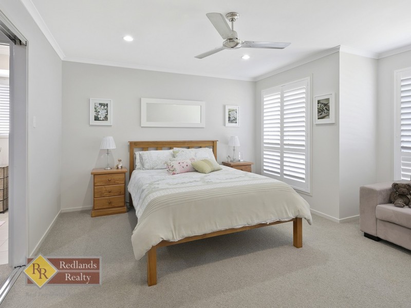 36 Parkgrove Street, Birkdale QLD 4159