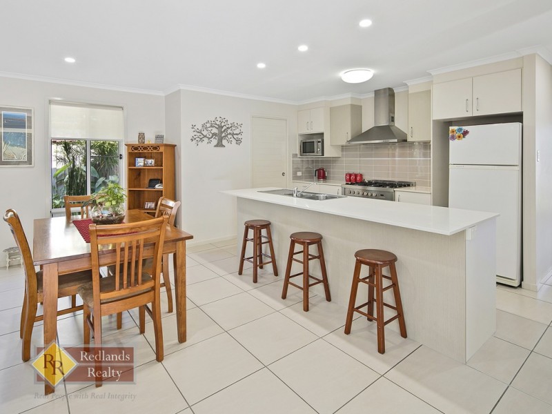 36 Parkgrove Street, Birkdale QLD 4159