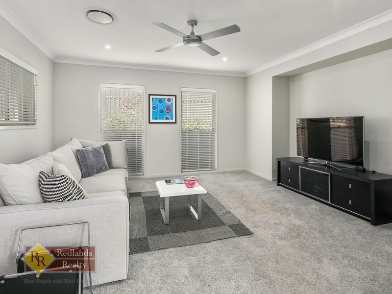 12 Clive Road, Birkdale QLD 4159