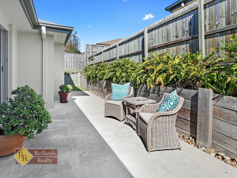 12 Clive Road, Birkdale QLD 4159