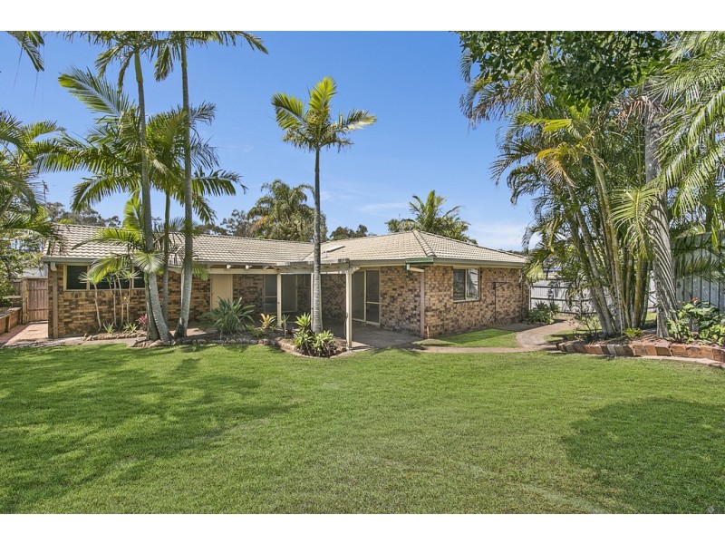 6 Riverton Drive, Wellington Point QLD 4160