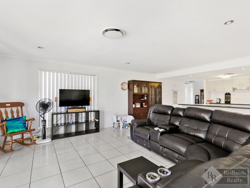 3 Stella Court, Redland Bay QLD 4165