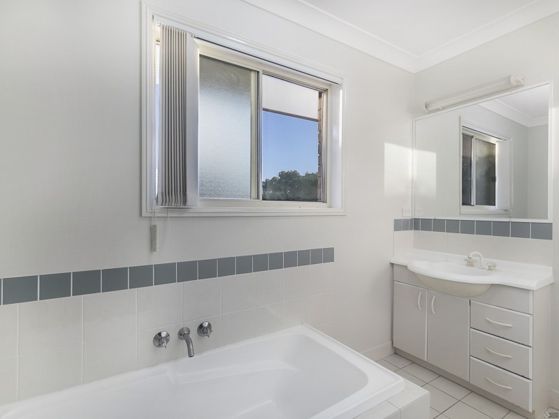 24/299 Main Road, Wellington Point QLD 4160