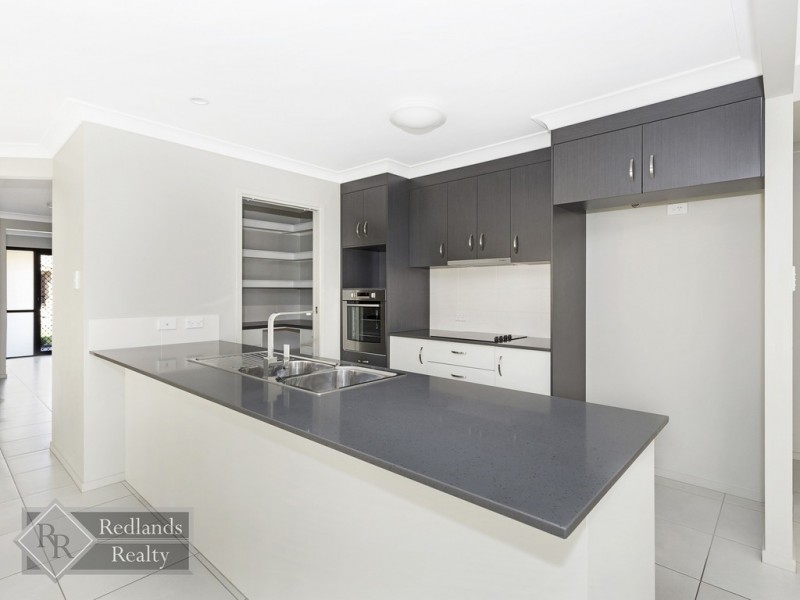 6 Radunz Place, Birkdale QLD 4159